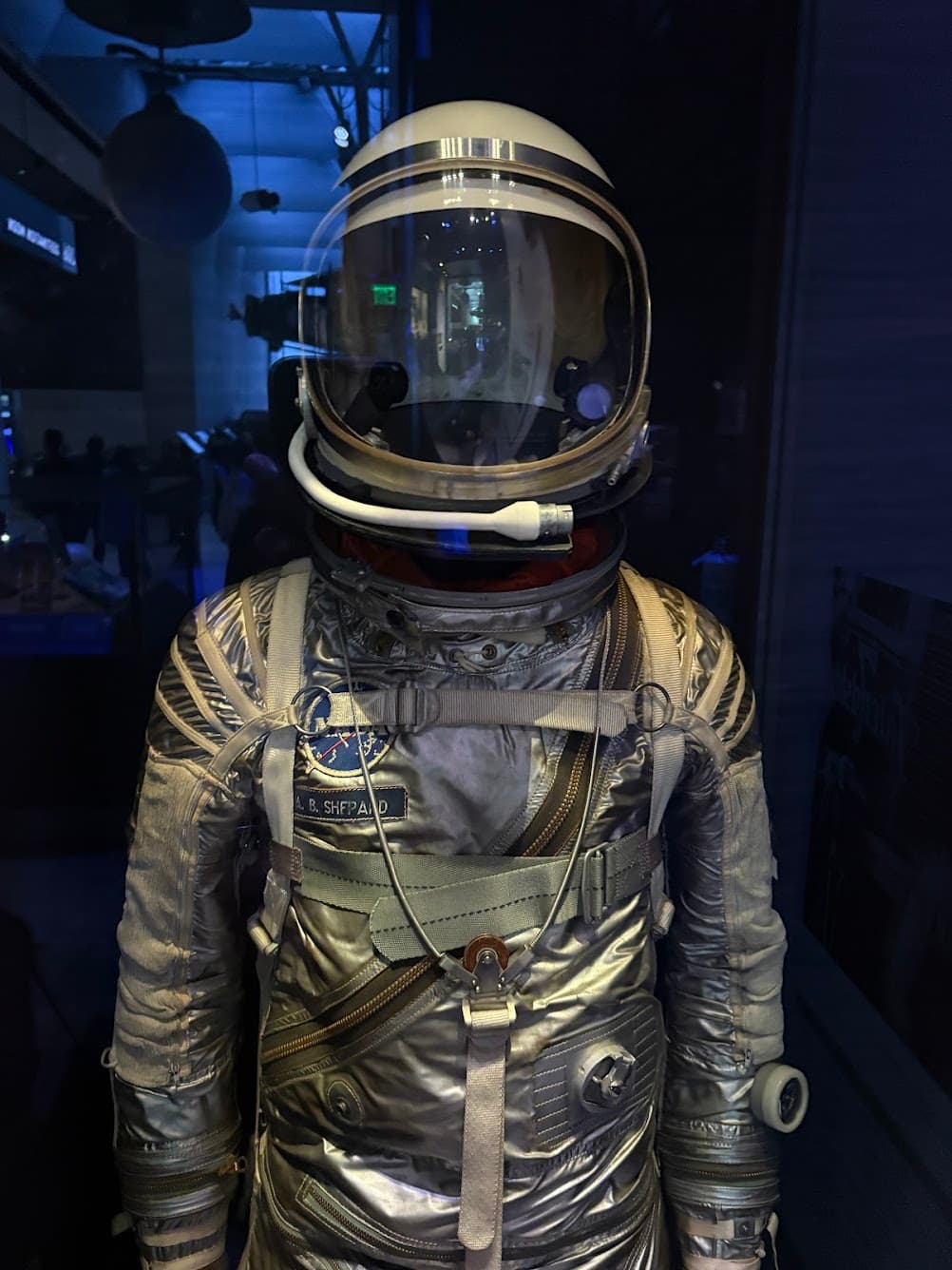 A spacesuit exhibit photographed during the NASA competition experience.
